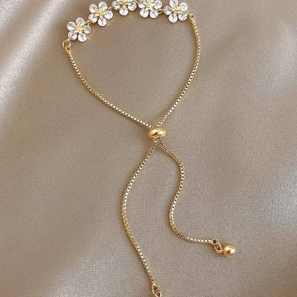 Rhinestone Star Bolo Bracelet - Picture 2 of 3